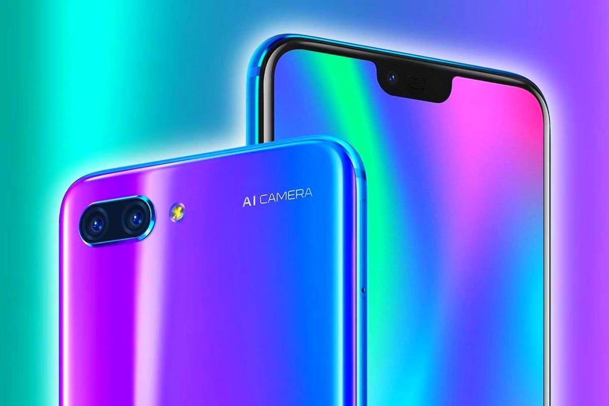 which is better: honor 10 or iphone 