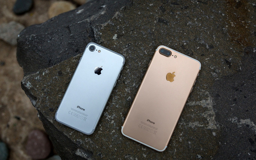 Which is better iPhone 7 or iPhone 7 Plus: which 