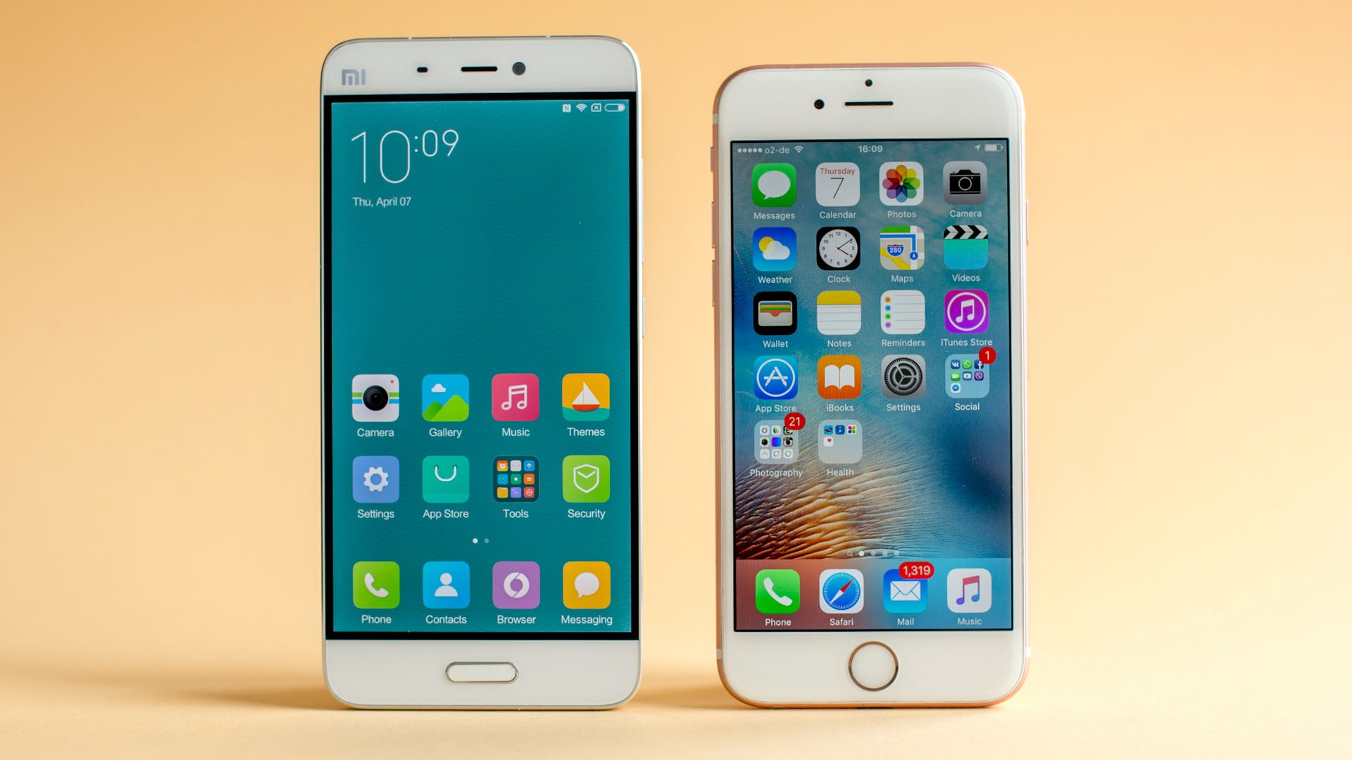 iPhone vs Xiaomi - Comparison of gadgets.  Which is better? 