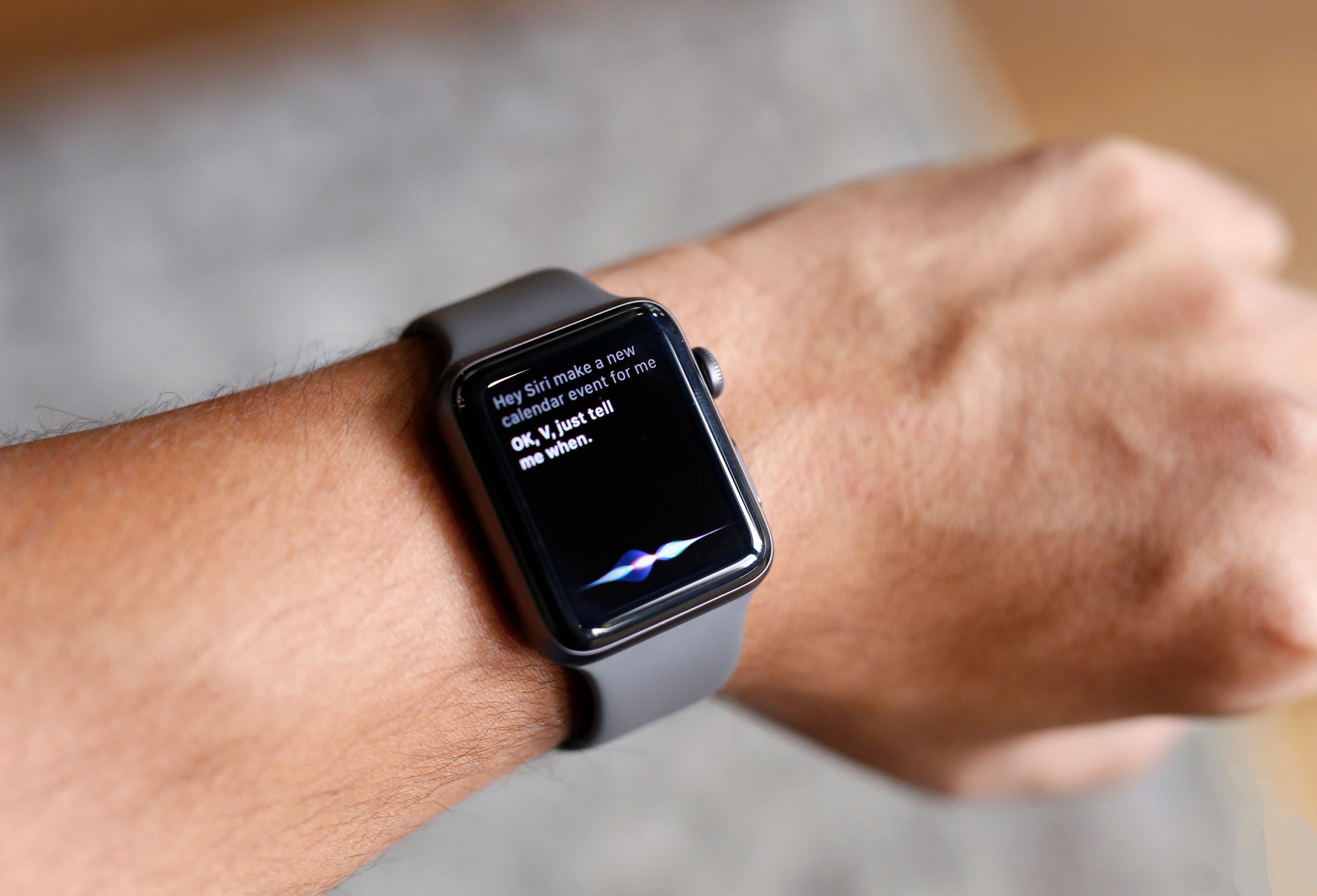 how to disable Siri on Apple Watch 