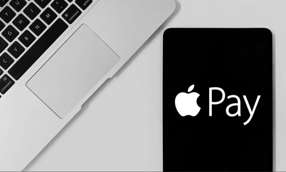 how to pay apple pay with iphone 