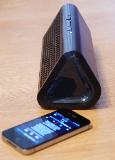 A versatile music source - Creative Airwave Bluetooth HD standalone wireless speaker 