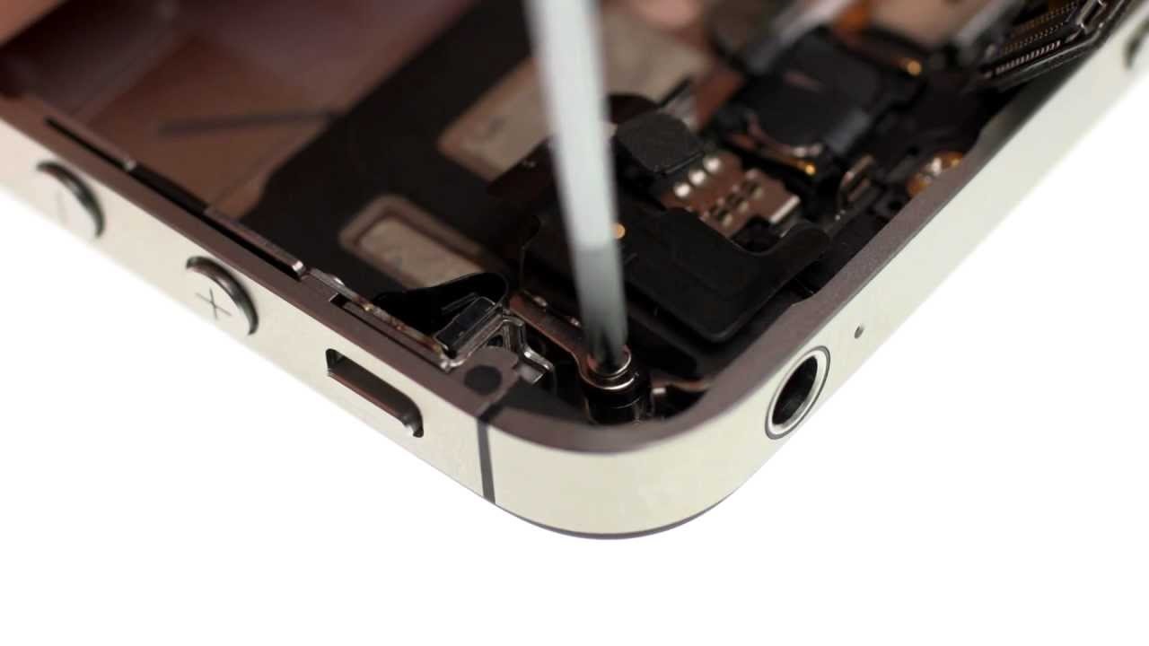 how to change the button on an iPhone 4 