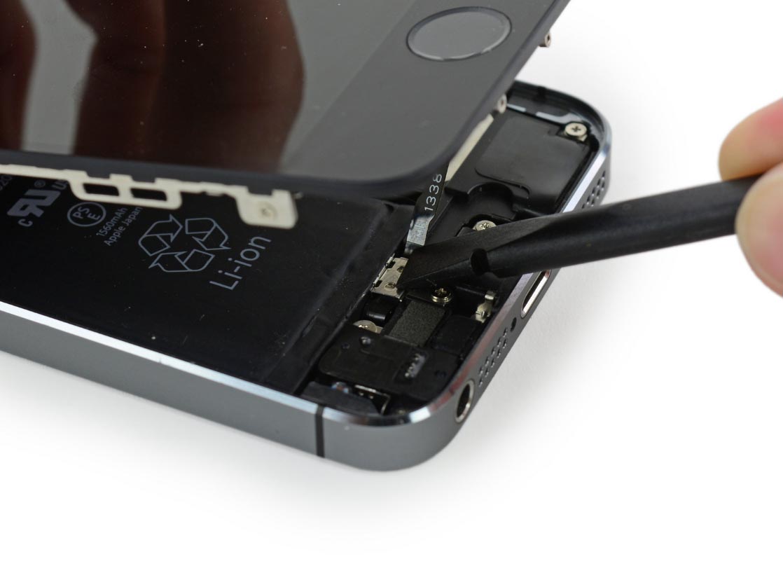 how to change charging cable on iphone 5s 
